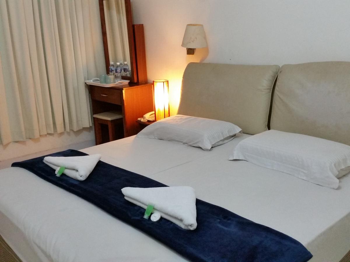 1Libaran Hotel Sandakan Exterior foto